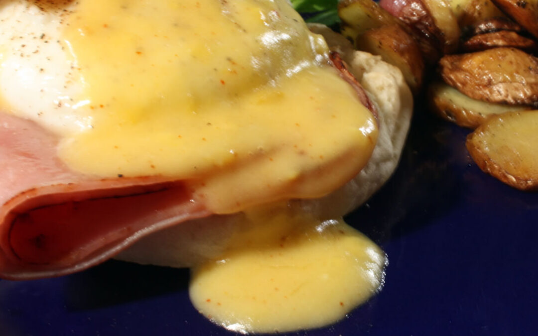 The Daring Cooks Challenge – Eggs Benedict “an epic fail”